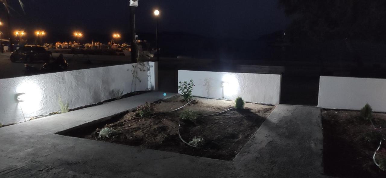 Pigadhia  V&E'S Apartments מראה חיצוני תמונה