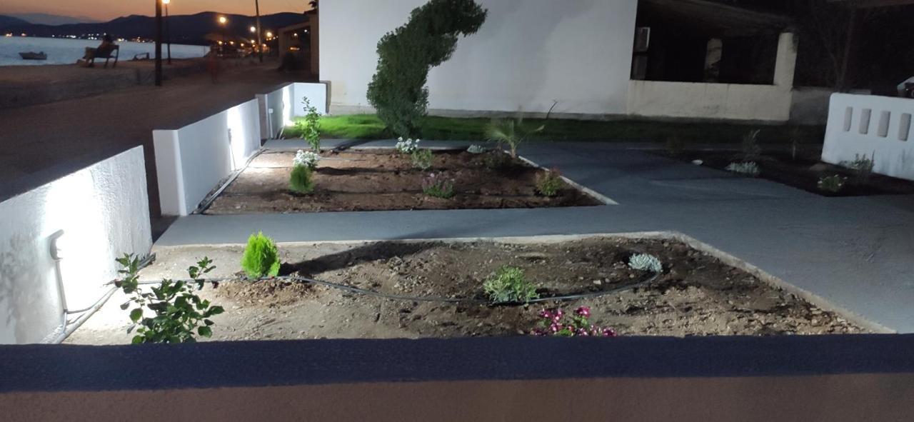 Pigadhia  V&E'S Apartments מראה חיצוני תמונה