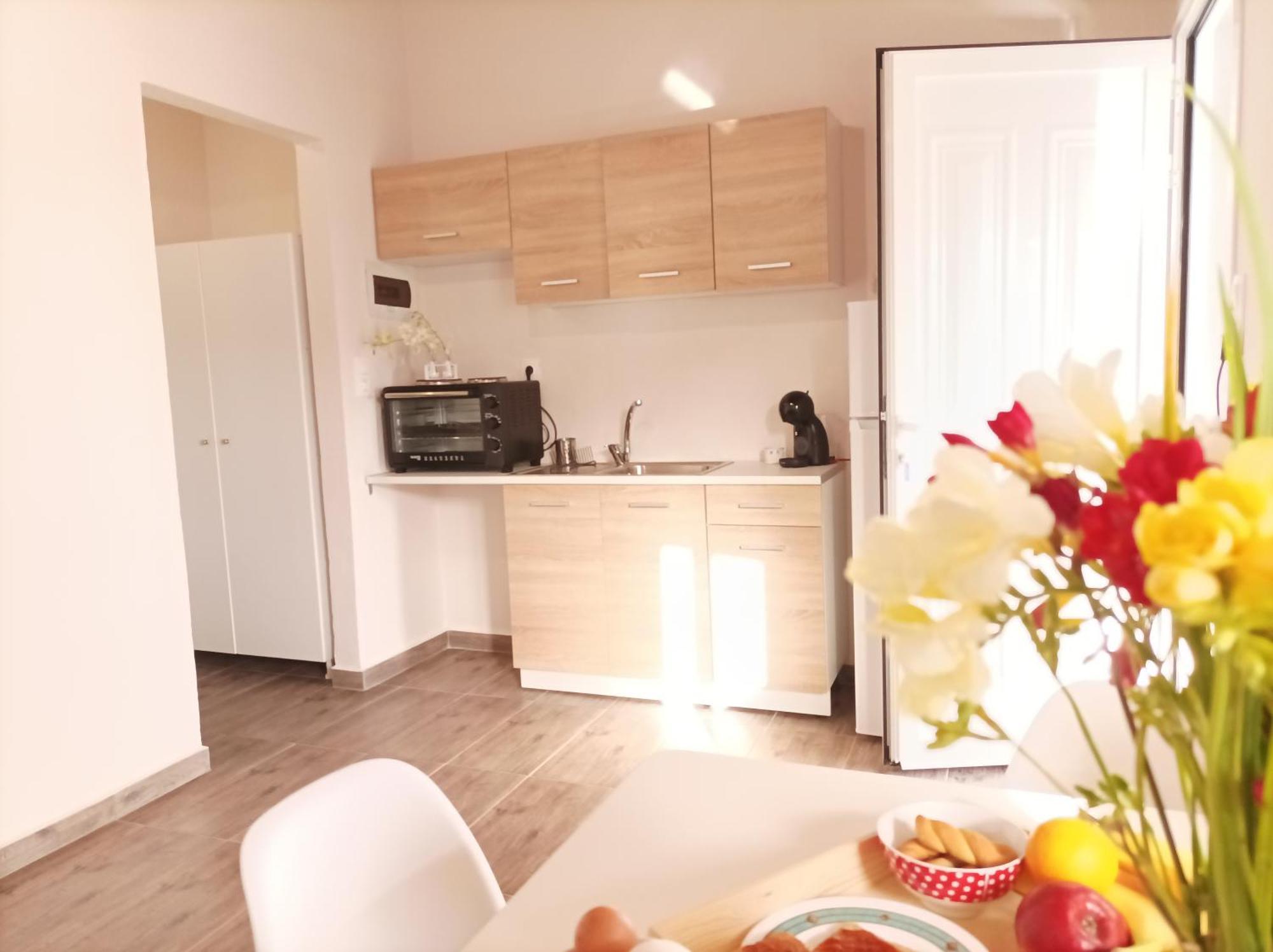 Pigadhia  V&E'S Apartments מראה חיצוני תמונה
