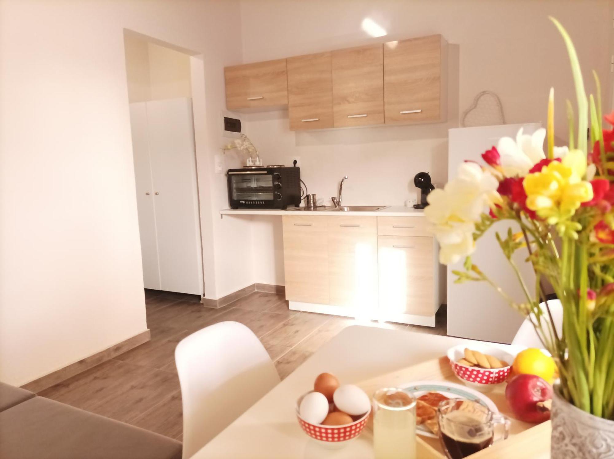 Pigadhia  V&E'S Apartments מראה חיצוני תמונה