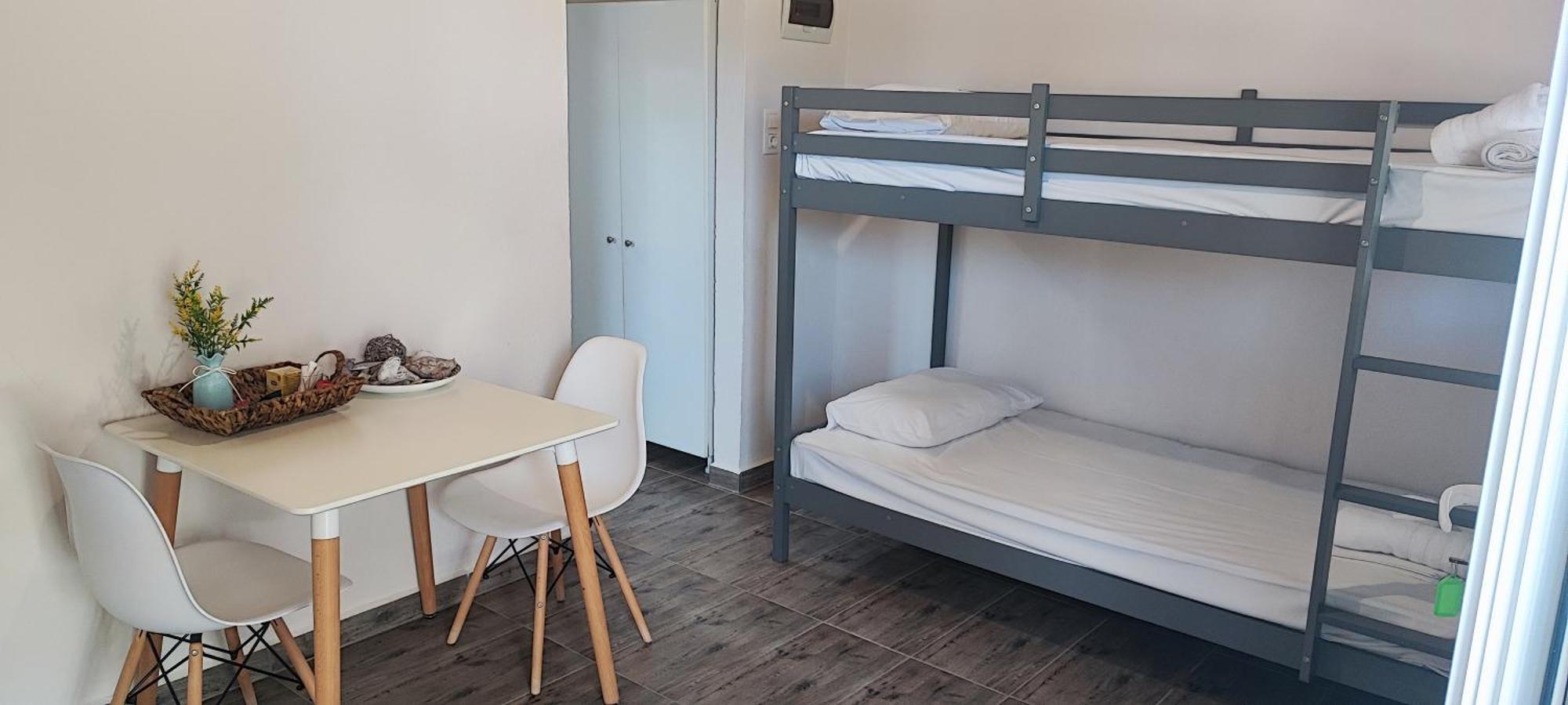 Pigadhia  V&E'S Apartments מראה חיצוני תמונה